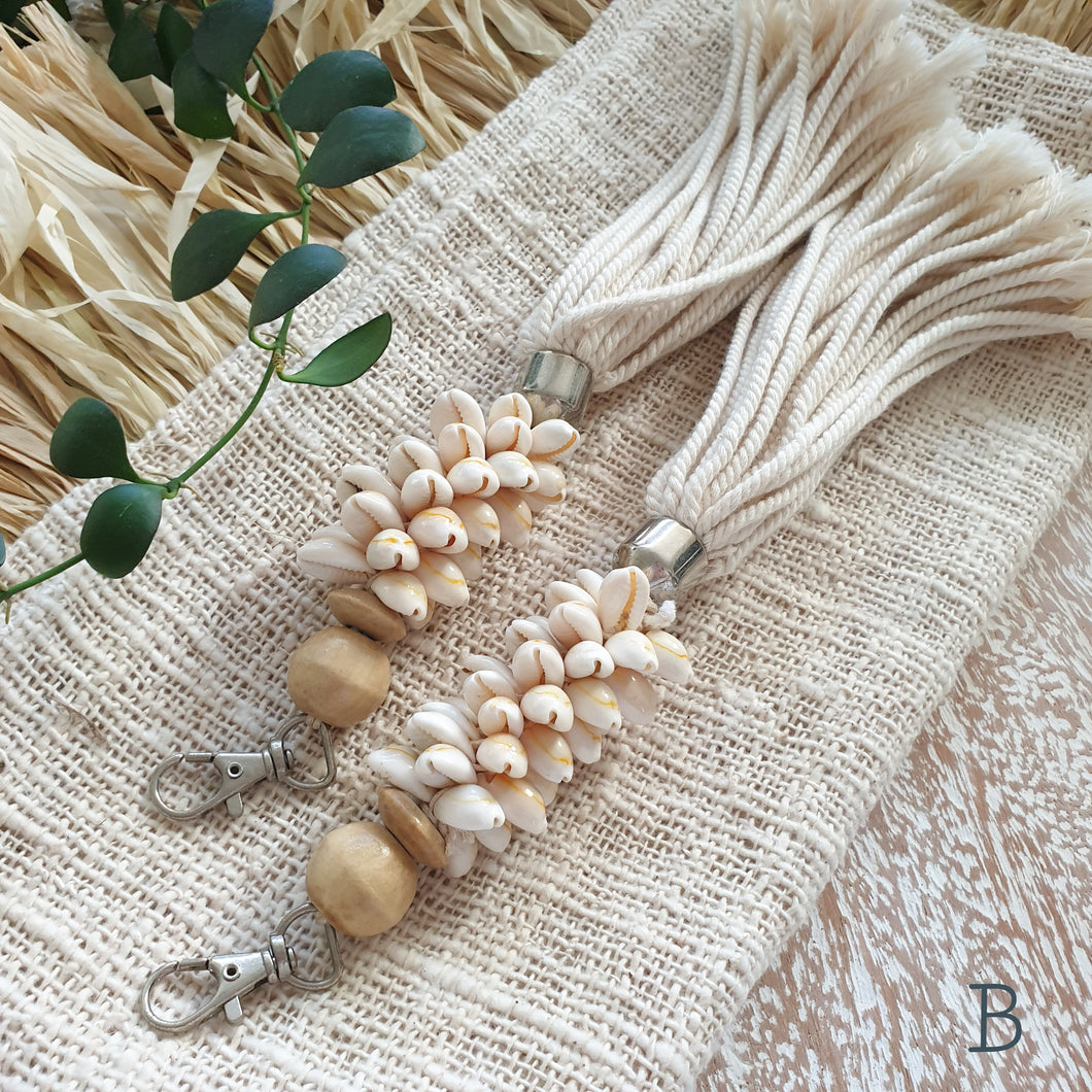 Shell Tassel Keychain